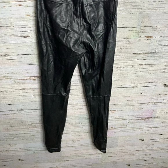 Aritzia wilfred free faux black leather pants size 00 - Picture 6 of 8